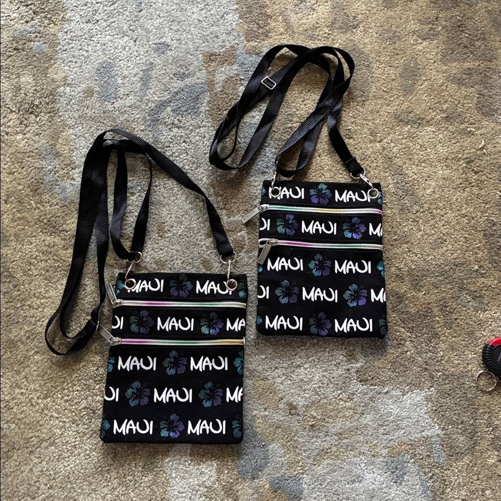 2 Robin Ruth Maui print crossbody purse bags